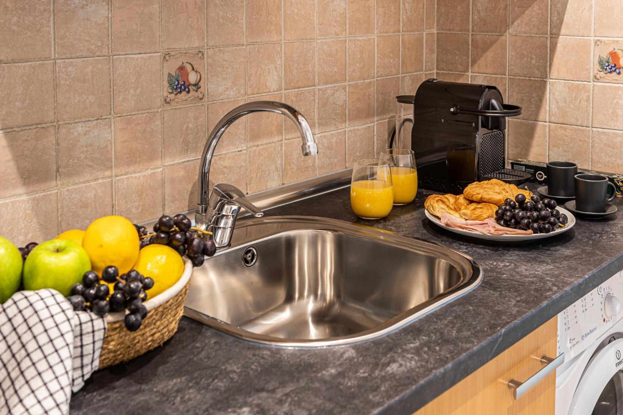 Waou Gran Via Apartment II - Corta Duracion 马德里 外观 照片